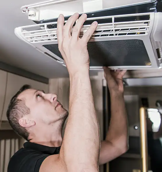  Professional Licensed And Insured Cleaners in Petersburg, VA